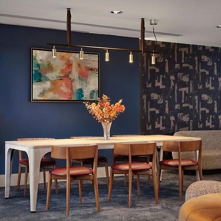 Sheraton Athlone Hotel Екстериор снимка