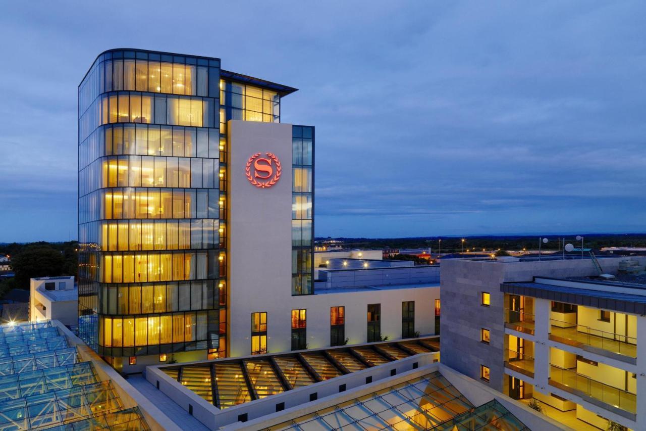 Sheraton Athlone Hotel Екстериор снимка